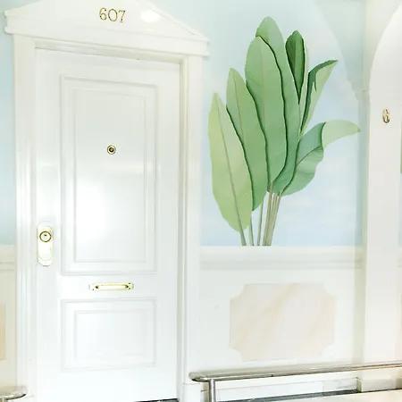 شقة فندقية Monarque Sultan 4*