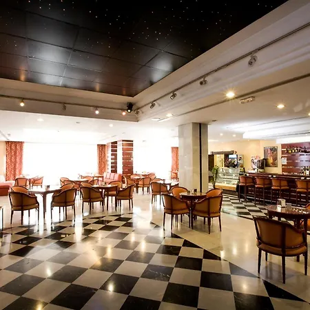 Monarque Sultan 公寓式酒店 马尔韦利亚