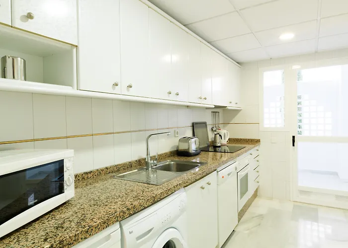 Aparthotel Monarque Sultan