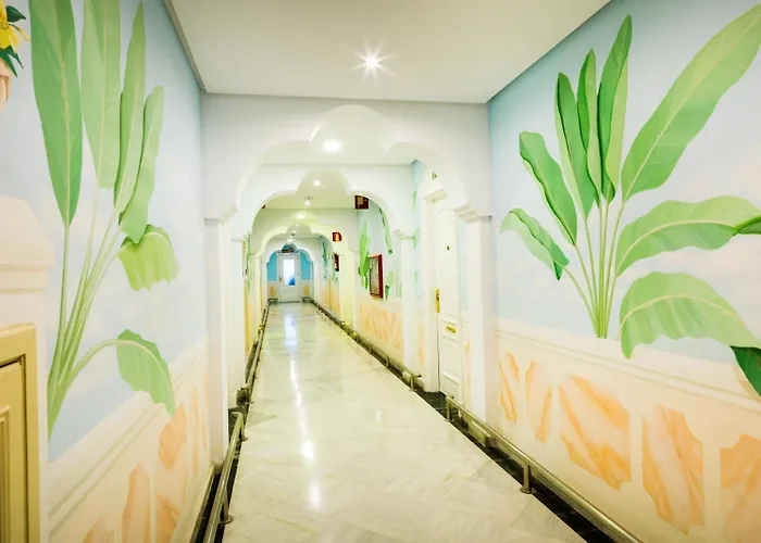 Monarque Sultan Aparthotel