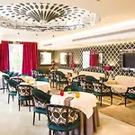 Monarque Sultan Marbella