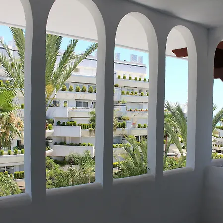 Monarque Sultan Aparthotel Marbella